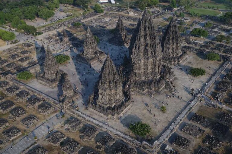 Perjalanan Dewa Siwa di Pulau Jawa dan Pengaruhnya dalam Budaya Kuno