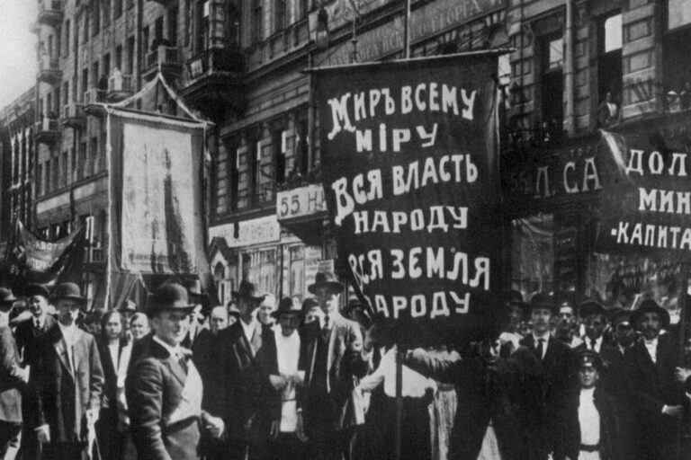 Revolusi Rusia 1917: Awal Kebangkitan Komunisme yang Mengubah Dunia